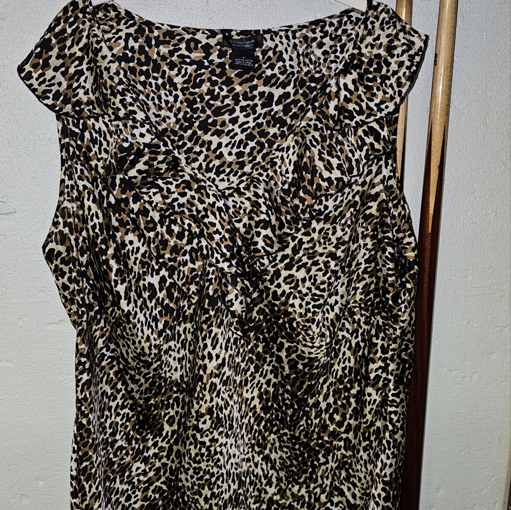 Leopard Print Sleeveless Blouse